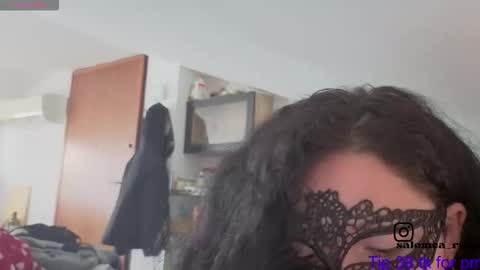 Snapshot of salomear chatting on February 10, 2026, 3:05 pm Salomea Ruiz online show from February 10, 2026, 3:05 pm