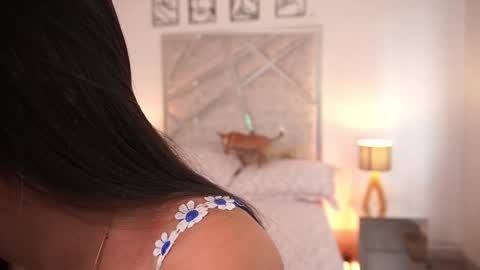 Snapshot of salomedyla chatting on January 16, 2026, 7:40 pm salomedyla online show from January 16, 2026, 7:40 pm