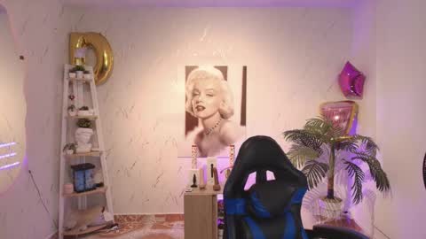 Snapshot of saloomee__ chatting on September 21, 2025, 9:22 am SALOME online show from September 21, 2025, 9:22 am