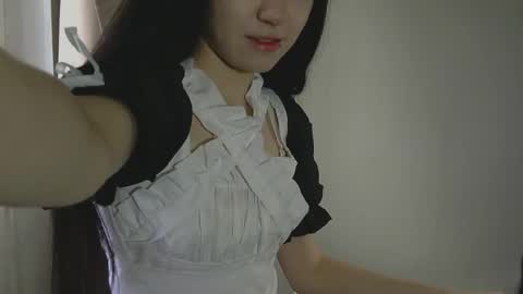 Snapshot of saltedcaramely chatting on April 18, 2026, 9:35 am SaltedCaramely online show from April 18, 2026, 9:35 am