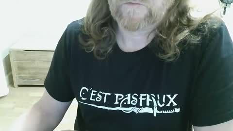 Snapshot of saltimbanquier chatting on April 20, 2026, 8:32 pm Saltimbanquier Salt ou Banquier online show from April 20, 2026, 8:32 pm