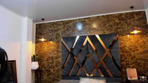 SALVATORE online show from January 25, 2025, 12:05 pm