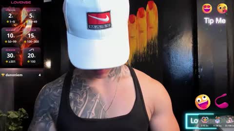 SALVATORE online show from December 16, 2025, 6:02 pm