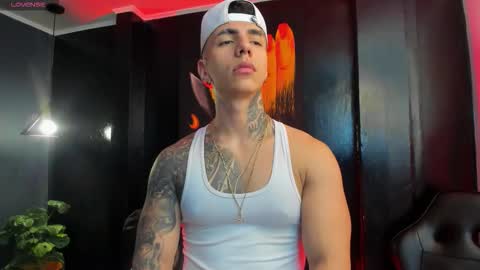 Snapshot of salvatore_damore chatting on February 14, 2026, 5:32 pm SALVATORE online show from February 14, 2026, 5:32 pm