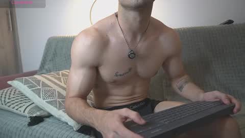 Snapshot of salvatoredamon7 chatting on February 22, 2026, 11:03 pm Esteban online show from February 22, 2026, 11:03 pm