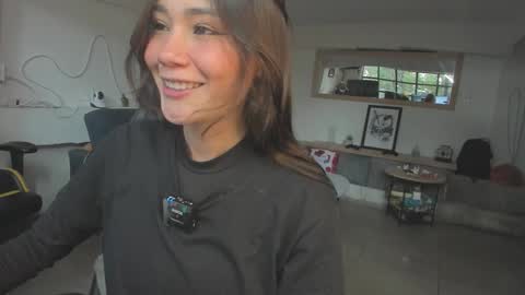 Snapshot of sam01___ chatting on November 19, 2025, 9:15 pm Stefana or Samchispas online show from November 19, 2025, 9:15 pm