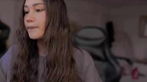 Snapshot of sam01___ chatting on November 28, 2025, 7:49 pm Stefana or Samchispas online show from November 28, 2025, 7:49 pm