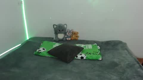 sam__cute online show from January 9, 2026, 4:37 am