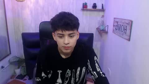 Snapshot of sam_daves chatting on January 29, 2025, 12:56 pm Sam online show from January 29, 2025, 12:56 pm