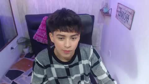 Snapshot of sam_daves chatting on January 30, 2025, 1:10 pm Sam online show from January 30, 2025, 1:10 pm