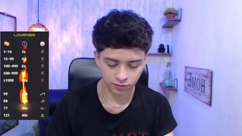 Snapshot of sam_daves chatting on March 5, 2025, 12:55 pm Sam online show from March 5, 2025, 12:55 pm