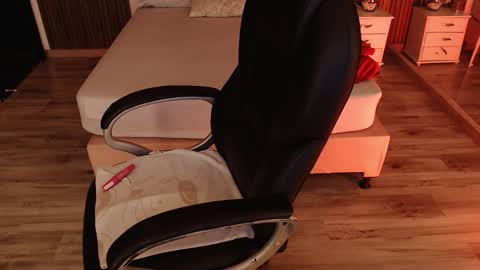 Snapshot of sam_mansson66 chatting on March 6, 2026, 12:12 pm SAM MANSON online show from March 6, 2026, 12:12 pm