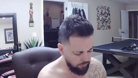 sam_papithebarber online show from December 30, 2024, 8:10 am