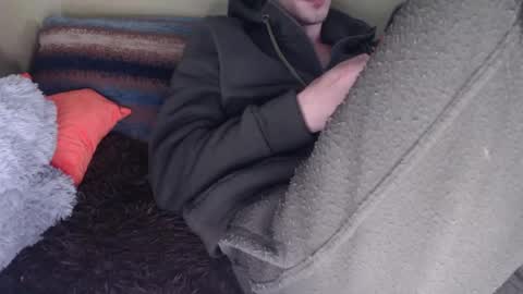 sam_skywalker online show from May 13, 2026, 6:11 am