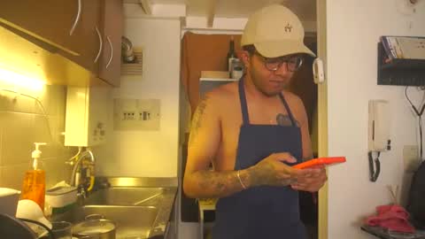 SAMUEL THOMPSON online show from May 30, 2026, 9:56 pm