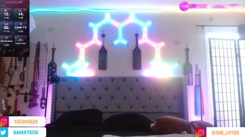 Snapshot of samandbrat chatting on January 5, 2025, 8:00 pm Join us -   and    online show from January 5, 2025, 8:00 pm