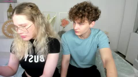 Sam online show from October 15, 2025, 9:20 am