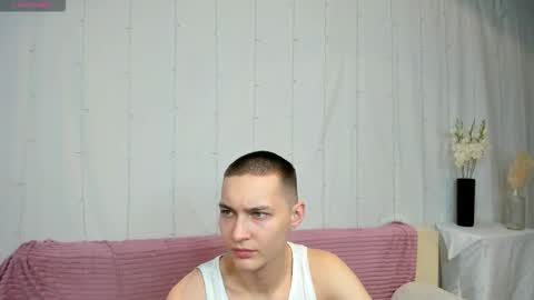 Sam online show from October 26, 2025, 3:51 pm