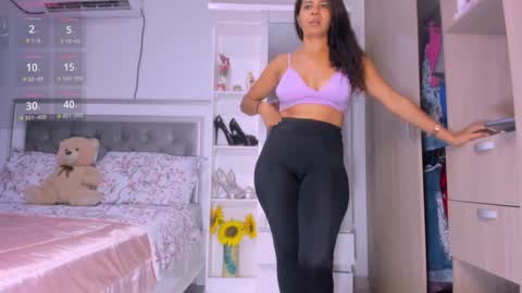 Snapshot of samanta_65 chatting on December 31, 2024, 7:10 am carolina online show from December 31, 2024, 7:10 am