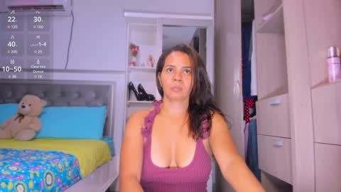 Snapshot of samanta_65 chatting on January 17, 2025, 3:45 am carolina online show from January 17, 2025, 3:45 am