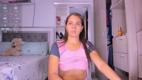 Snapshot of samanta_65 chatting on March 12, 2025, 2:09 am carolina online show from March 12, 2025, 2:09 am