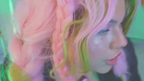 SAMANTA online show from September 20, 2025, 4:08 pm