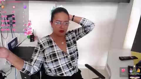 SAMANTA OWEN online show from December 29, 2024, 3:13 pm
