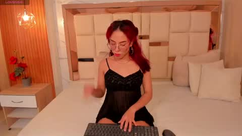 Snapshot of samanta_quinn chatting on May 16, 2026, 5:26 am samantha online show from May 16, 2026, 5:26 am