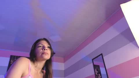 Snapshot of samantaortega_ chatting on October 21, 2025, 1:45 pm samantaortega_ online show from October 21, 2025, 1:45 pm