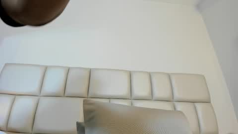 SAMANTA  online show from February 22, 2026, 3:29 am