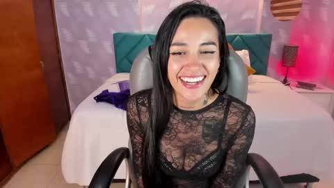 Snapshot of samantha__gomez1 chatting on September 26, 2025, 2:21 pm natalia online show from September 26, 2025, 2:21 pm