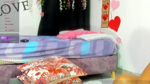 Snapshot of samantha__smile__ chatting on April 7, 2026, 10:37 am Samanthasmile online show from April 7, 2026, 10:37 am