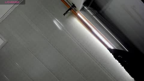 samantha_blow online show from November 26, 2025, 3:18 am