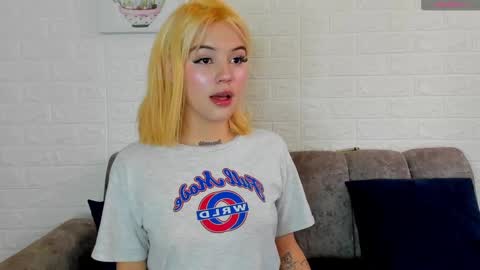 Snapshot of samantha_browwnn chatting on January 24, 2025, 7:07 pm samantha_browwnn online show from January 24, 2025, 7:07 pm