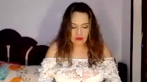 Samantha  Gomez  online show from February 17, 2025, 10:29 am