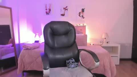 Samantha online show from May 29, 2026, 8:07 pm