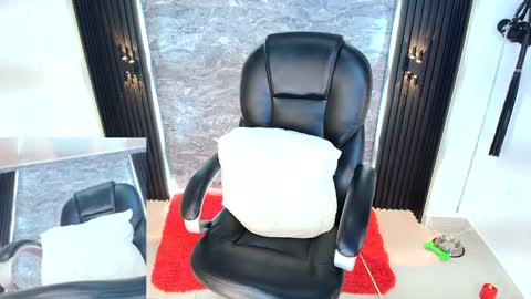 Snapshot of samantha_venus1 chatting on January 17, 2025, 1:56 pm Samantha online show from January 17, 2025, 1:56 pm