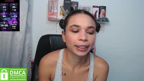 Snapshot of samanthaa_queen chatting on February 19, 2025, 10:56 am sam online show from February 19, 2025, 10:56 am