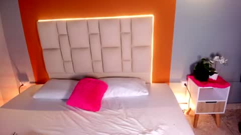 samanthafoxy_ online show from July 16, 2026, 11:49 am