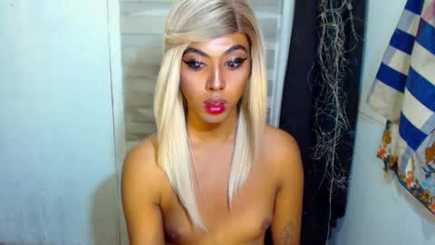 Samantha online show from December 1, 2025, 4:56 pm