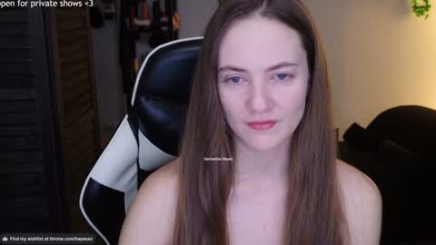 Snapshot of samanthahayesxoxo chatting on March 7, 2025, 4:24 am The Real Samantha Hayes haha online show from March 7, 2025, 4:24 am