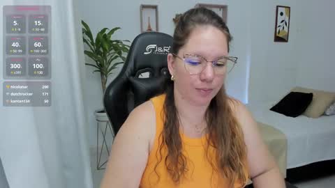 Snapshot of samanthaleon chatting on December 19, 2024, 8:34 am Samantha samy online show from December 19, 2024, 8:34 am