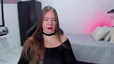 Snapshot of samanthaleon chatting on October 12, 2025, 10:42 pm Samantha samy online show from October 12, 2025, 10:42 pm