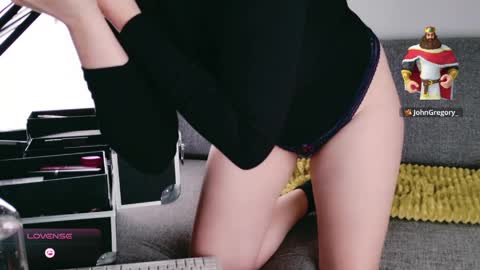 Snapshot of samanthaloves469902 chatting on April 10, 2026, 12:38 am Samanthaxoxo online show from April 10, 2026, 12:38 am