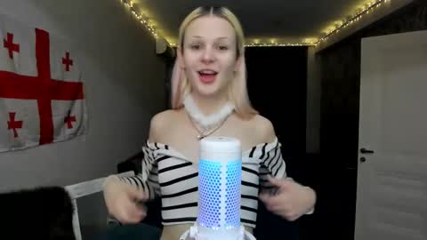 Snapshot of samanthamiasnik1 chatting on January 5, 2025, 4:48 pm Samantha online show from January 5, 2025, 4:48 pm