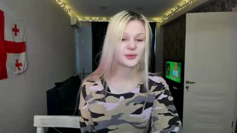 Snapshot of samanthamiasnik1 chatting on January 23, 2025, 10:11 am Samantha online show from January 23, 2025, 10:11 am