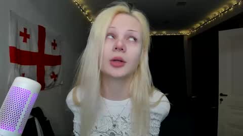 Snapshot of samanthamiasnik1 chatting on March 1, 2025, 3:05 pm Samantha online show from March 1, 2025, 3:05 pm