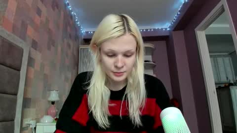 Snapshot of samanthamiasnik1 chatting on September 24, 2025, 11:46 am Samantha online show from September 24, 2025, 11:46 am
