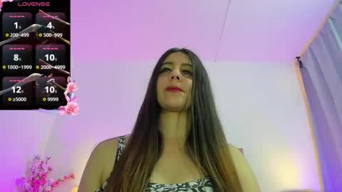 samanthamillher1021 online show from November 1, 2025, 1:13 pm