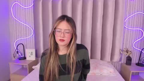 Snapshot of samanthapeachs chatting on September 13, 2025, 1:55 pm Alejandra online show from September 13, 2025, 1:55 pm